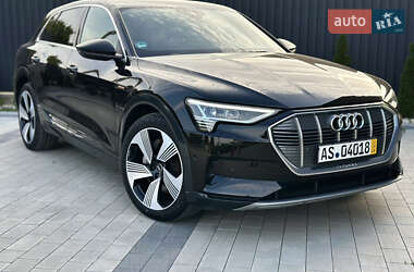 Внедорожник / Кроссовер Audi e-tron 2021 в Ужгороде