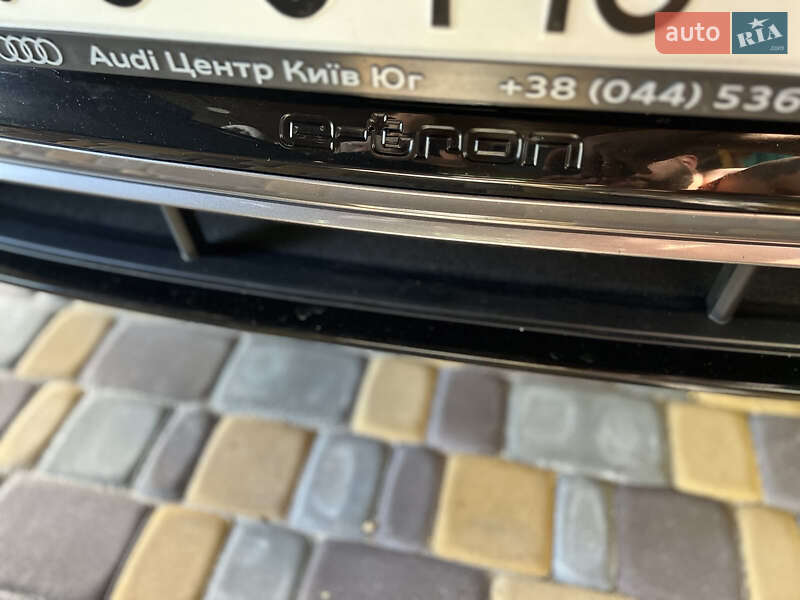 Внедорожник / Кроссовер Audi e-tron 2020 в Одессе