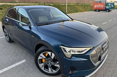 Внедорожник / Кроссовер Audi e-tron 2019 в 