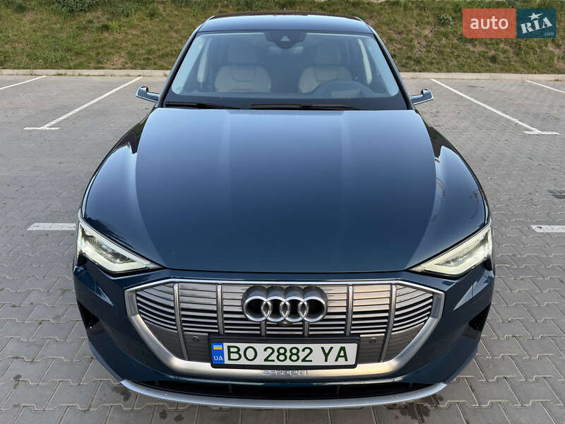 Позашляховик / Кросовер Audi e-tron 2019 в Тернополі