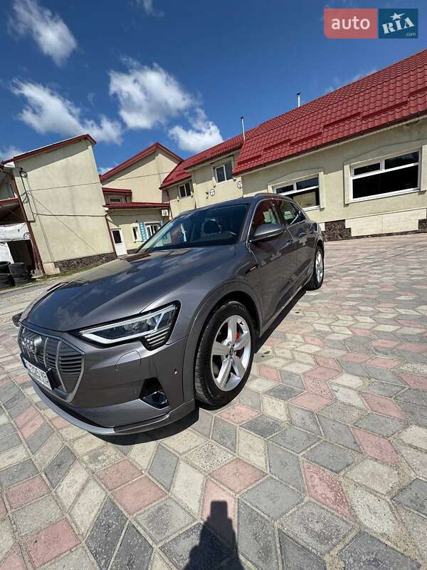 Позашляховик / Кросовер Audi e-tron 2019 в Миколаєві фото 6 Позашляховик / Кросовер Audi e-tron 2019 в Миколаєві