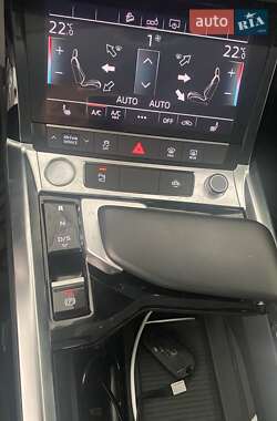 Внедорожник / Кроссовер Audi e-tron 2020 в 