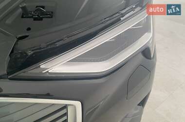 Внедорожник / Кроссовер Audi e-tron 2020 в 