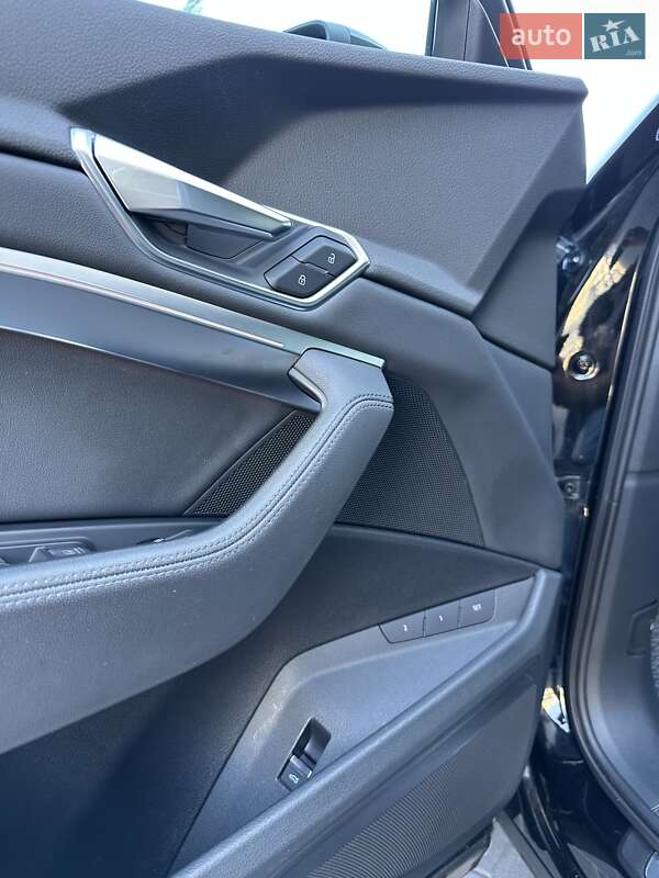 Внедорожник / Кроссовер Audi e-tron 2021 в Киеве фото 20 Внедорожник / Кроссовер Audi e-tron 2021 в Киеве