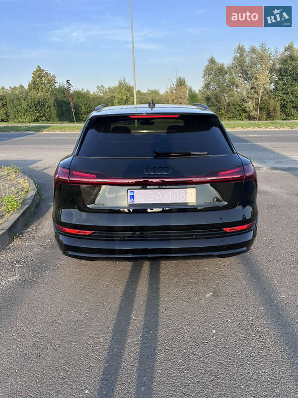 Внедорожник / Кроссовер Audi e-tron 2021 в Львове