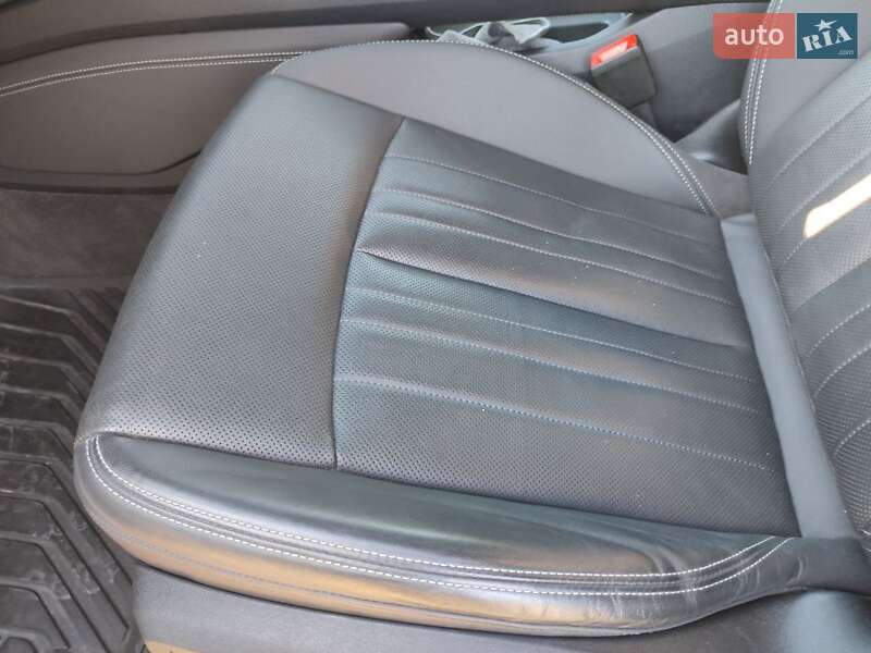 Внедорожник / Кроссовер Audi e-tron 2021 в Киеве фото 34 Внедорожник / Кроссовер Audi e-tron 2021 в Киеве