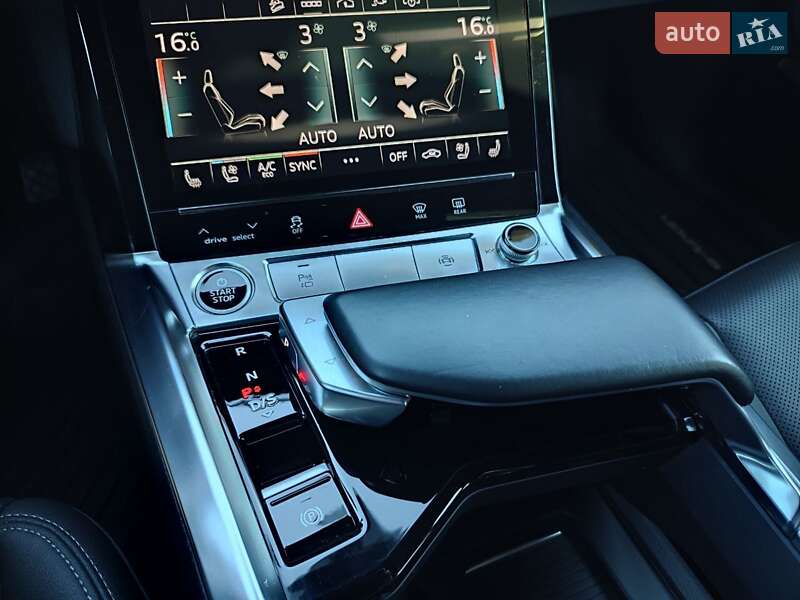 Внедорожник / Кроссовер Audi e-tron 2021 в Киеве фото 39 Внедорожник / Кроссовер Audi e-tron 2021 в Киеве