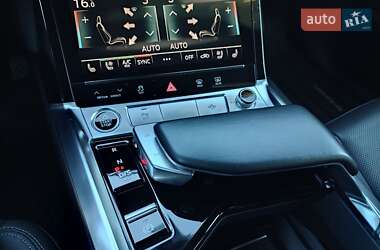 Внедорожник / Кроссовер Audi e-tron 2021 в 