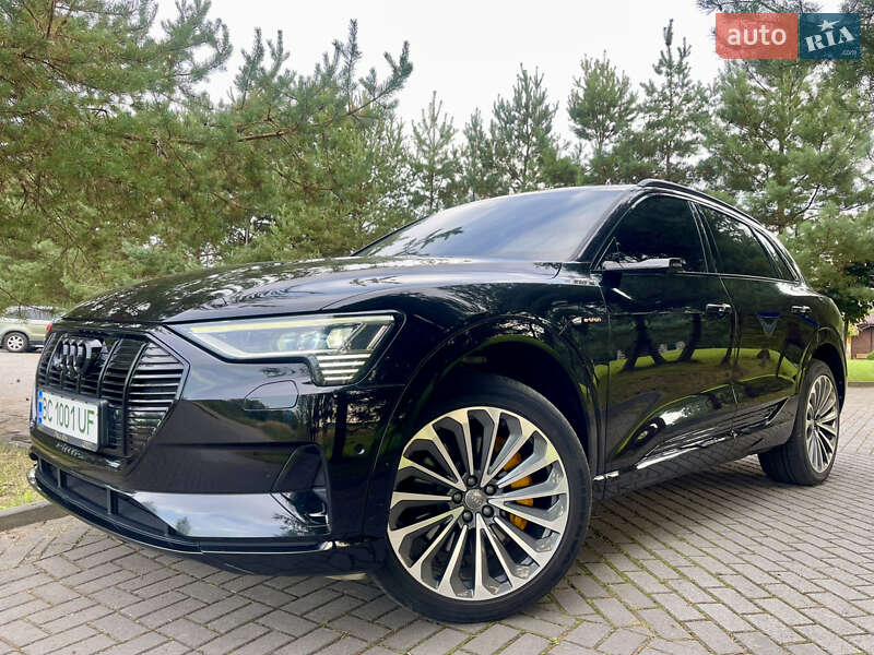 Внедорожник / Кроссовер Audi e-tron 2019 в 