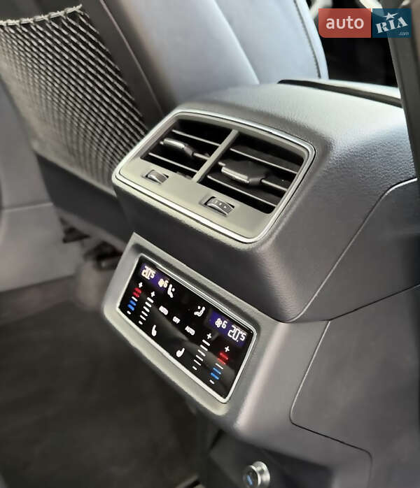Внедорожник / Кроссовер Audi e-tron 2019 в Киеве