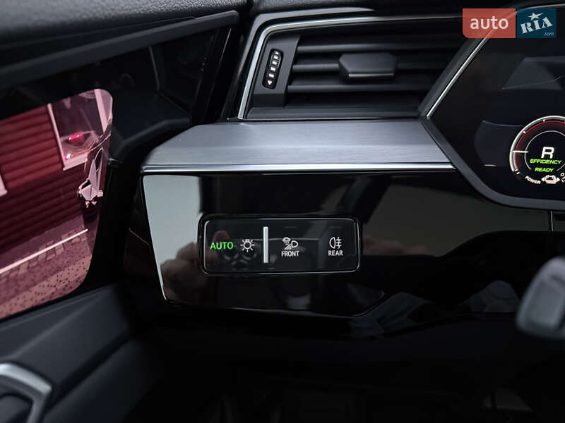 Позашляховик / Кросовер Audi e-tron 2020 в Хмельницькому