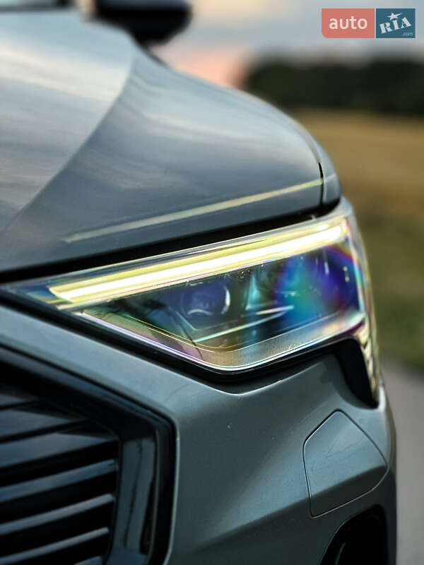 Внедорожник / Кроссовер Audi e-tron 2022 в Лубнах