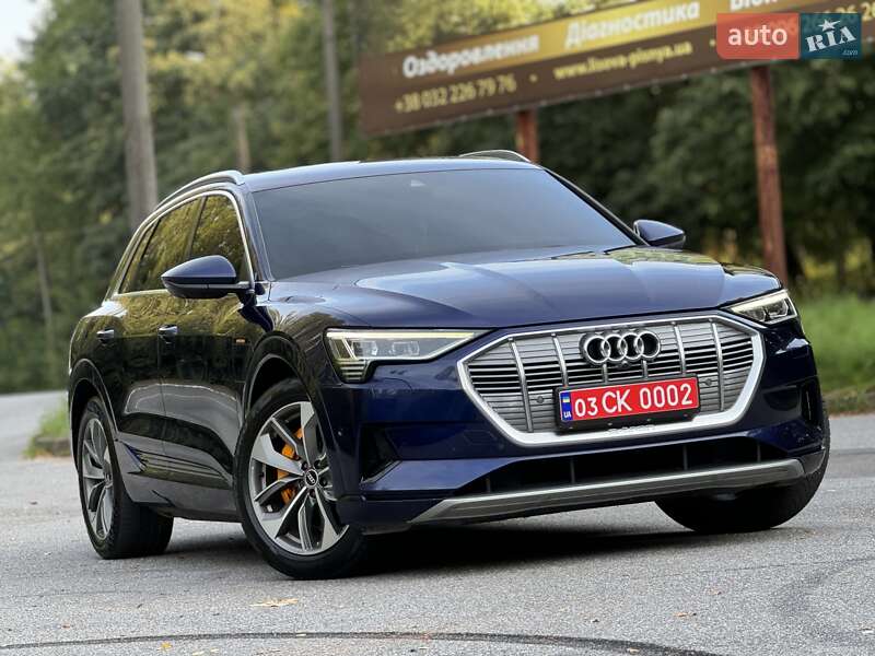 Audi e-tron 2021