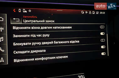 Внедорожник / Кроссовер Audi e-tron 2023 в 