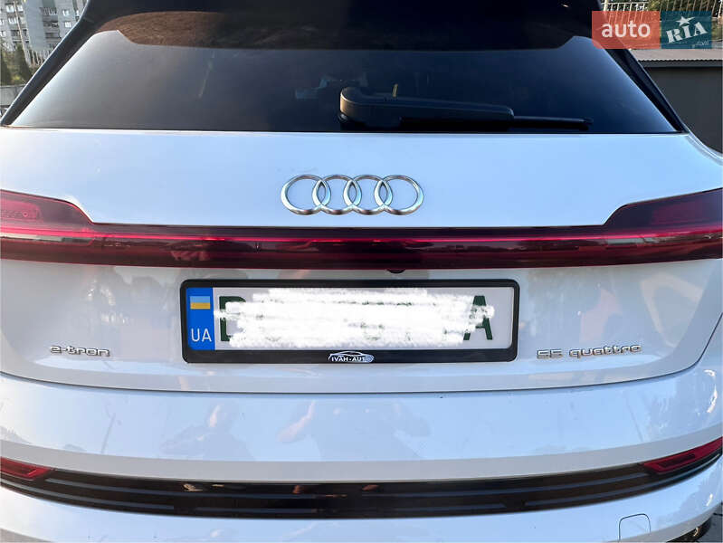 Внедорожник / Кроссовер Audi e-tron 2019 в Дрогобыче