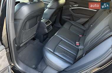 Позашляховик / Кросовер Audi e-tron 2019 в 