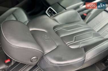 Внедорожник / Кроссовер Audi e-tron 2021 в 