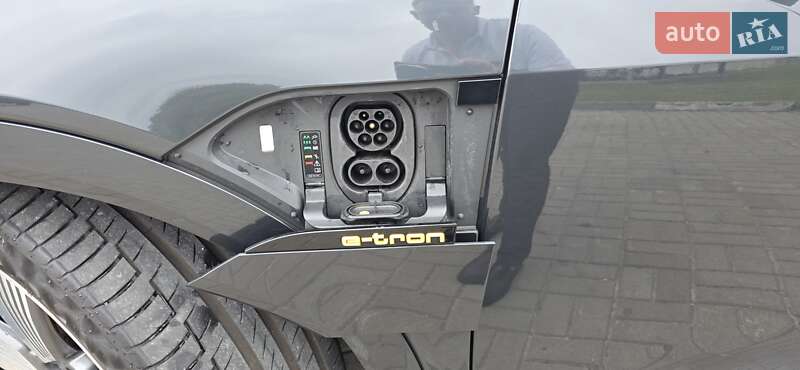 Позашляховик / Кросовер Audi e-tron 2020 в Тернополі