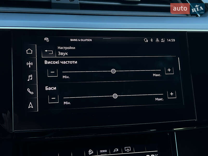 Позашляховик / Кросовер Audi e-tron 2022 в Луцьку