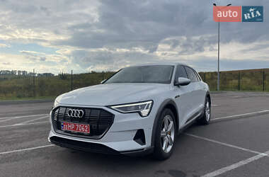Внедорожник / Кроссовер Audi e-tron 2023 в Ровно