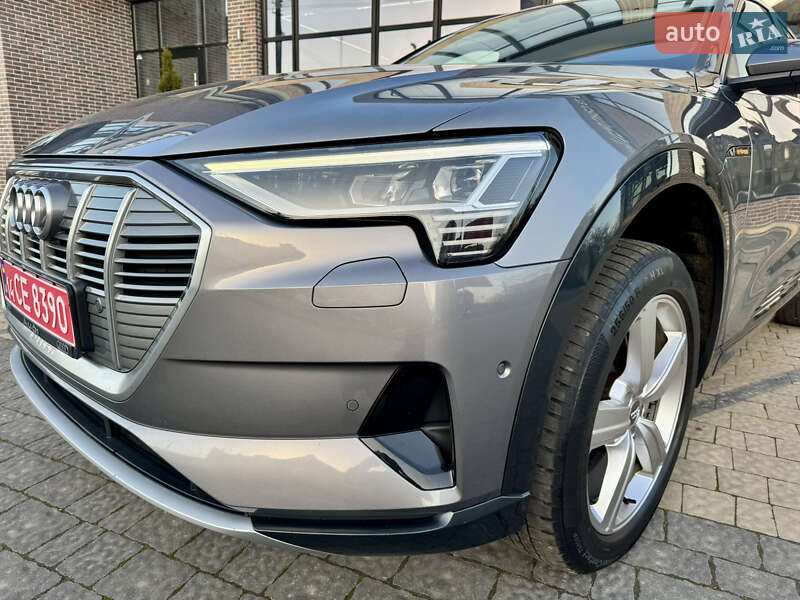 Внедорожник / Кроссовер Audi e-tron 2020 в Ивано-Франковске