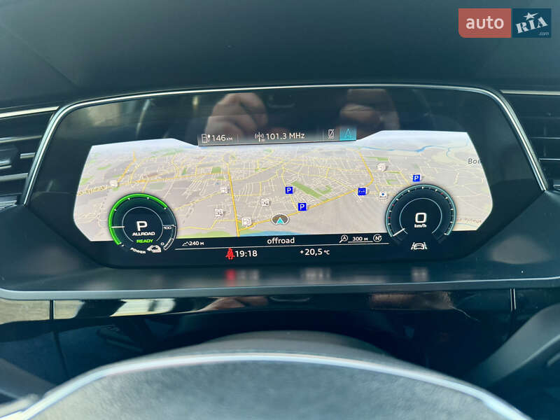 Внедорожник / Кроссовер Audi e-tron 2020 в Ивано-Франковске