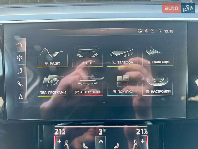 Внедорожник / Кроссовер Audi e-tron 2020 в Ивано-Франковске