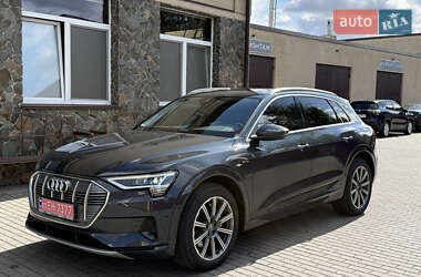 Позашляховик / Кросовер Audi e-tron 2020 в Володимирі