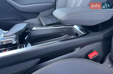 Внедорожник / Кроссовер Audi e-tron 2020 в 