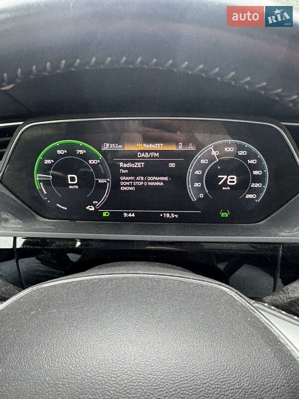 Внедорожник / Кроссовер Audi e-tron 2020 в Киеве фото 41 Внедорожник / Кроссовер Audi e-tron 2020 в Киеве