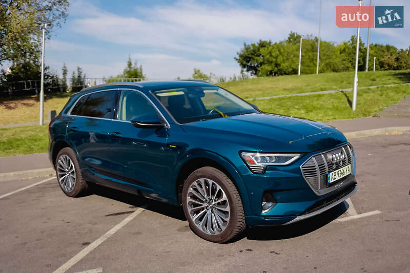 Audi e-tron 2019