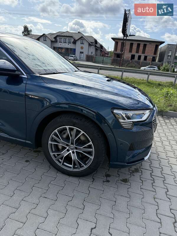 Позашляховик / Кросовер Audi e-tron 2019 в Луцьку