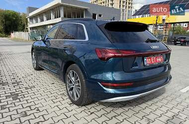Внедорожник / Кроссовер Audi e-tron 2019 в 