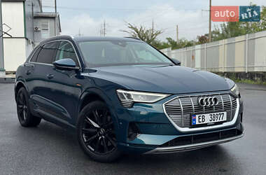 Внедорожник / Кроссовер Audi e-tron 2020 в 