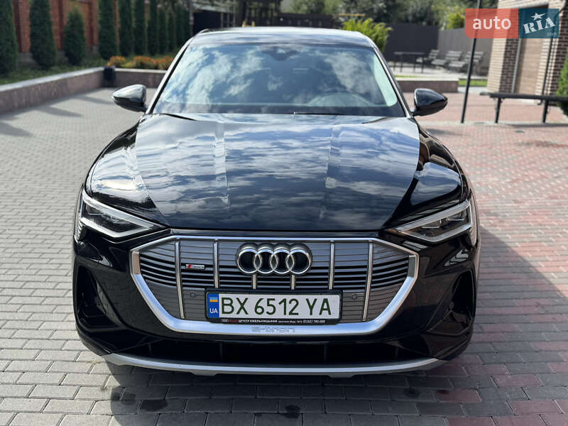 Внедорожник / Кроссовер Audi e-tron 2021 в Хмельницком
