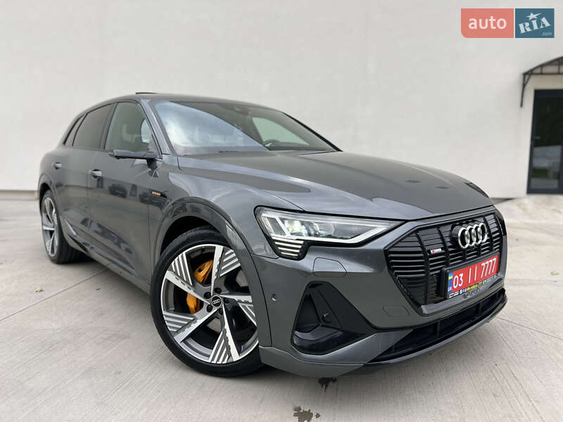 Позашляховик / Кросовер Audi e-tron 2021 в Луцьку