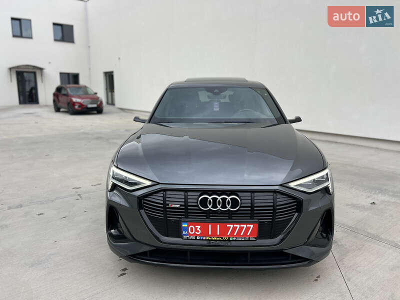 Позашляховик / Кросовер Audi e-tron 2021 в Луцьку