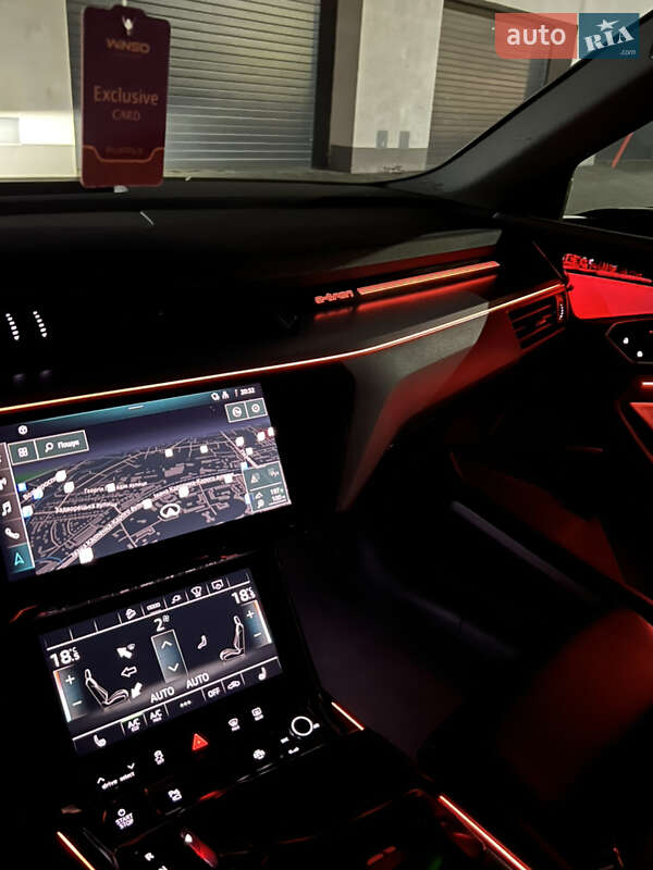 Позашляховик / Кросовер Audi e-tron 2021 в Луцьку