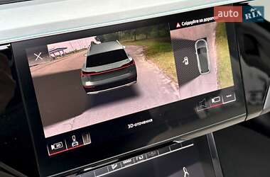 Внедорожник / Кроссовер Audi e-tron 2021 в 