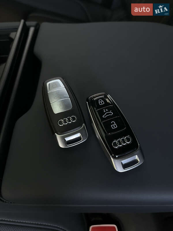 Позашляховик / Кросовер Audi e-tron 2019 в Вінниці