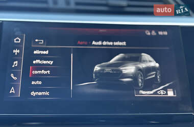 Внедорожник / Кроссовер Audi e-tron 2019 в 