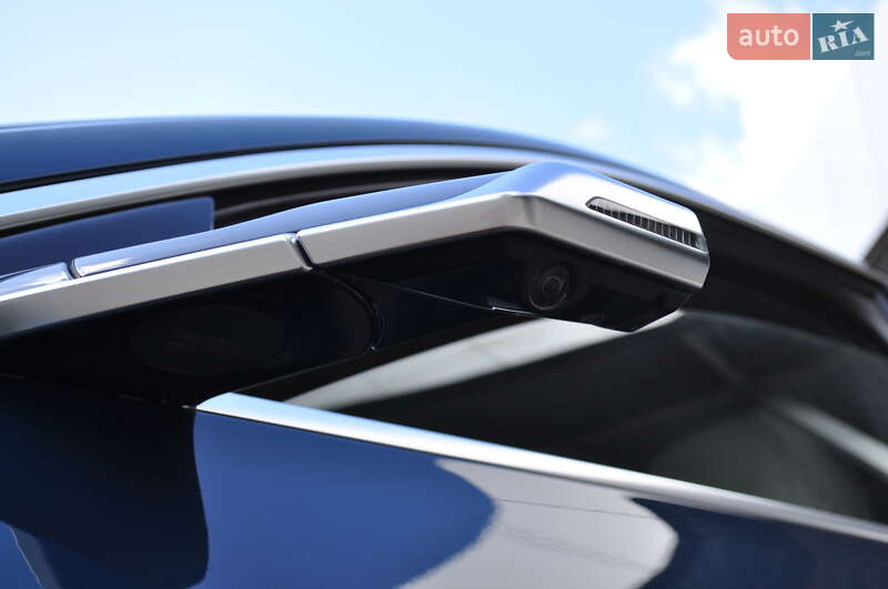 Внедорожник / Кроссовер Audi e-tron 2019 в Киеве
