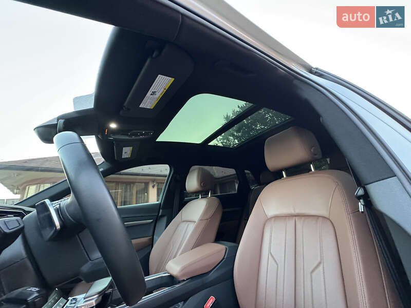 Позашляховик / Кросовер Audi e-tron 2022 в Мукачевому