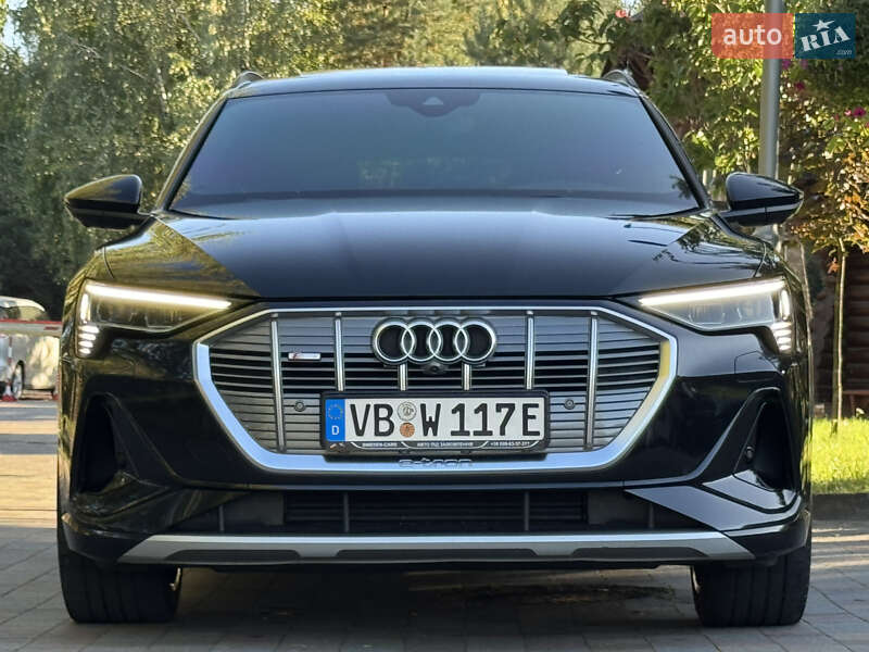 Позашляховик / Кросовер Audi e-tron 2020 в Дрогобичі