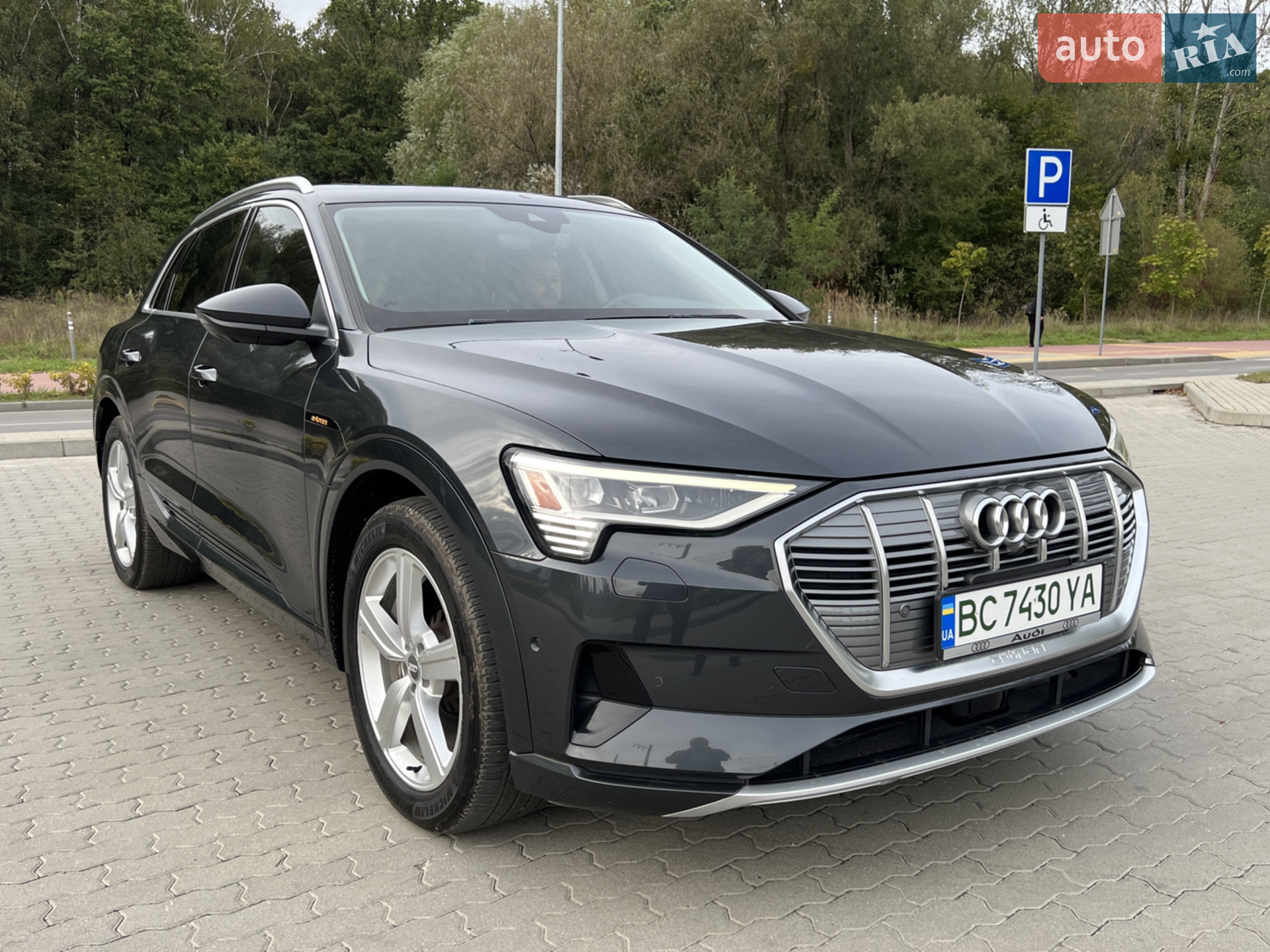 2019 Audi e-tron - мініатюра 3