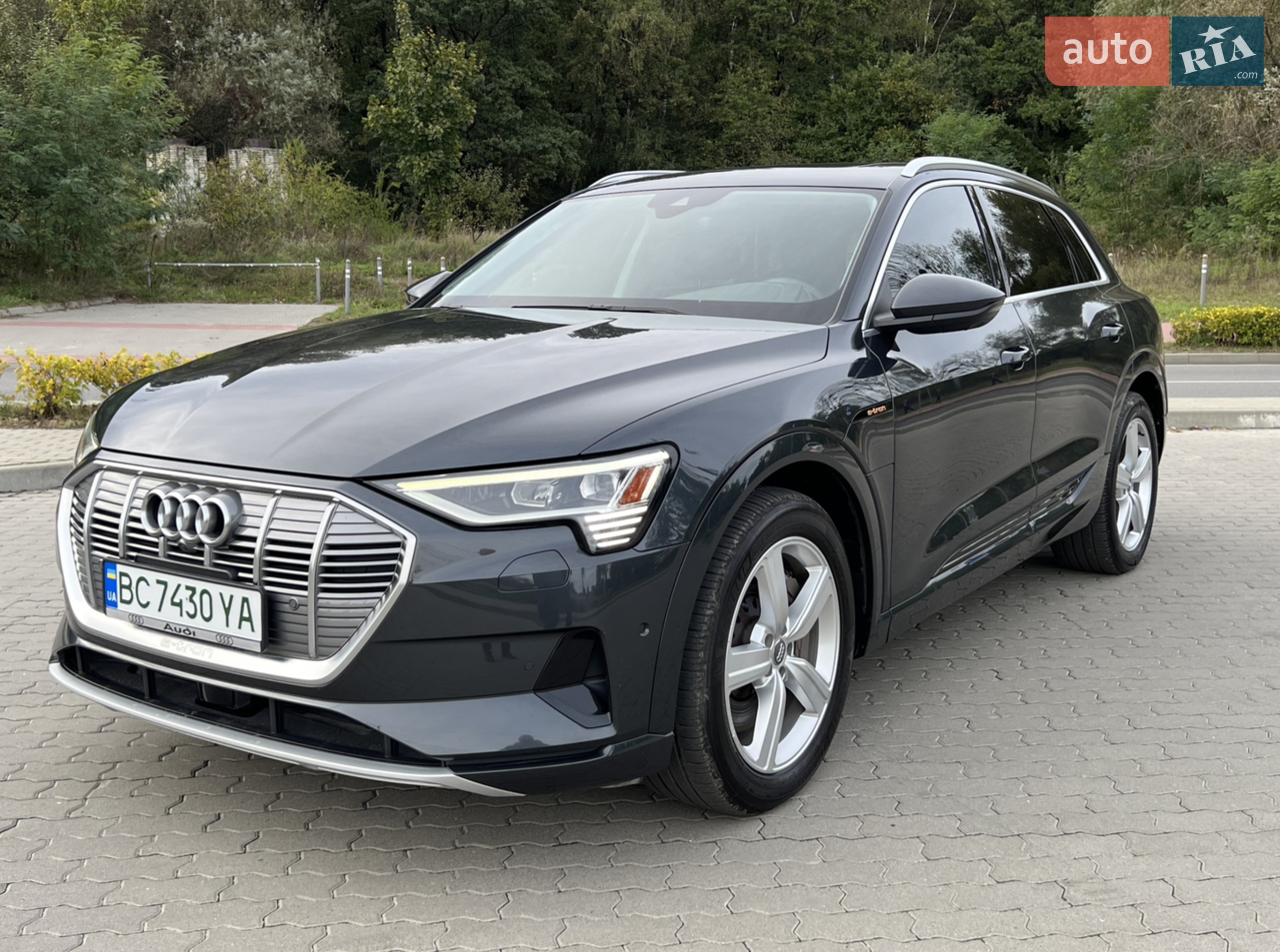 2020 Audi e-tron - мініатюра 25