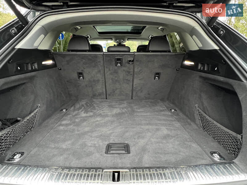 Внедорожник / Кроссовер Audi e-tron 2019 в Львове