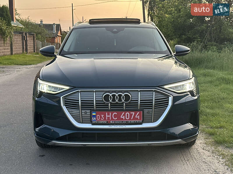 Внедорожник / Кроссовер Audi e-tron 2019 в Ровно фото 3 Внедорожник / Кроссовер Audi e-tron 2019 в Ровно