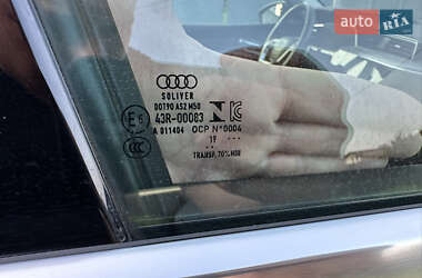 Позашляховик / Кросовер Audi e-tron 2019 в 