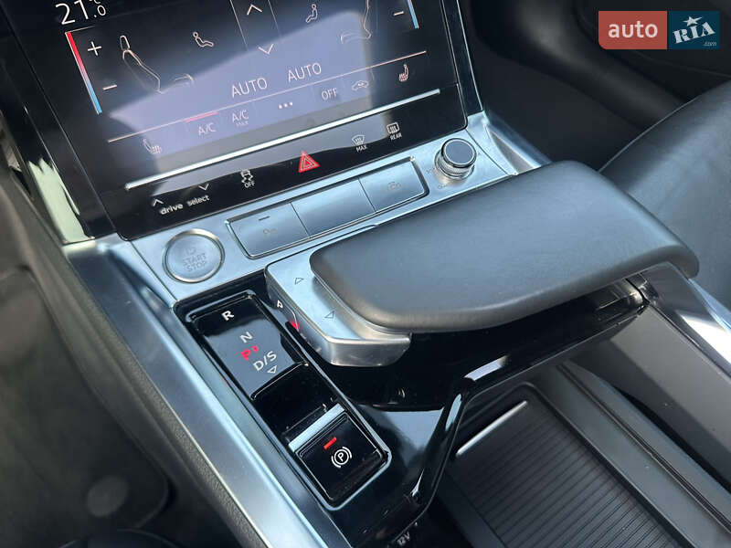 Внедорожник / Кроссовер Audi e-tron 2019 в Ровно фото 72 Внедорожник / Кроссовер Audi e-tron 2019 в Ровно